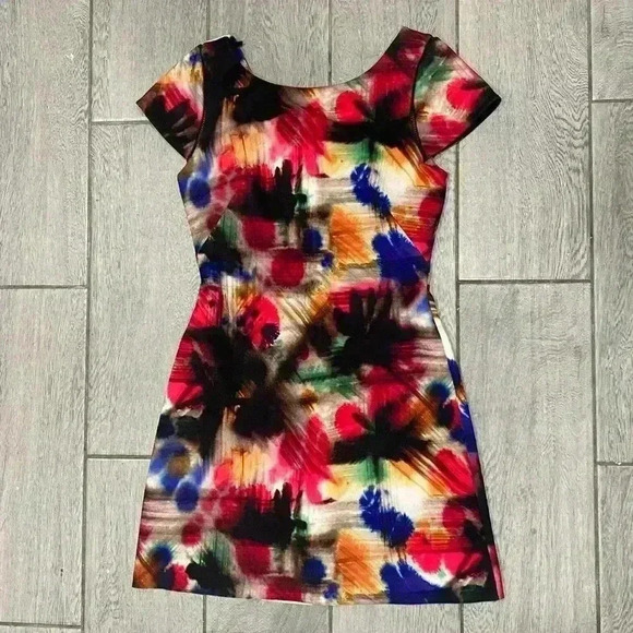 MILLY Floral Dress Size 4 - Picture 2 of 6